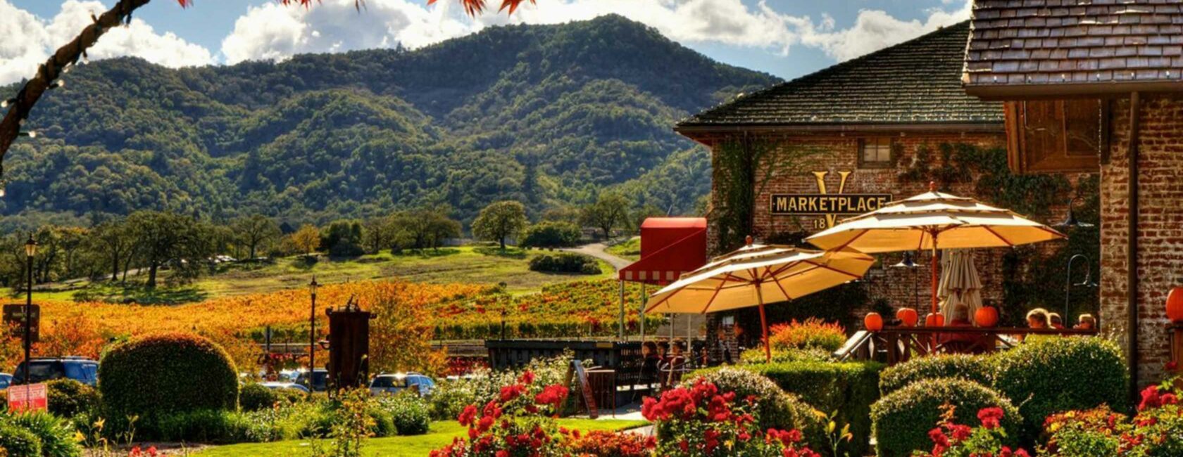 scenic view of gallery 1870 at the marketplace.